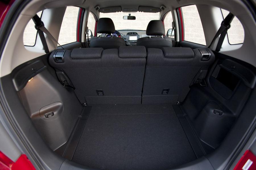  Honda Fit Sport 2013 года  (фото 4 из 31)
